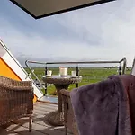 Aparthotel Residenz Kubitzer Bodden Ruegen 4*