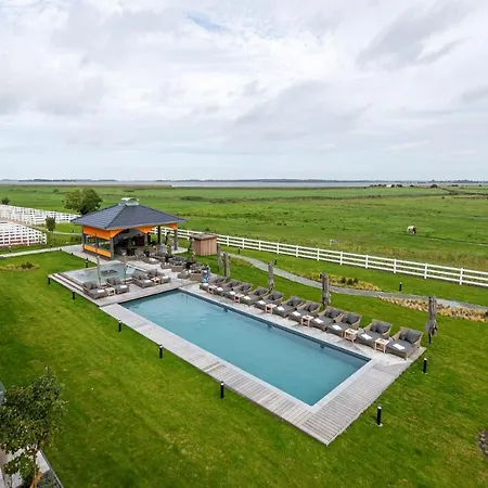 Luxus Ruegen Residenz Kubitzer Bodden Aparthotel *