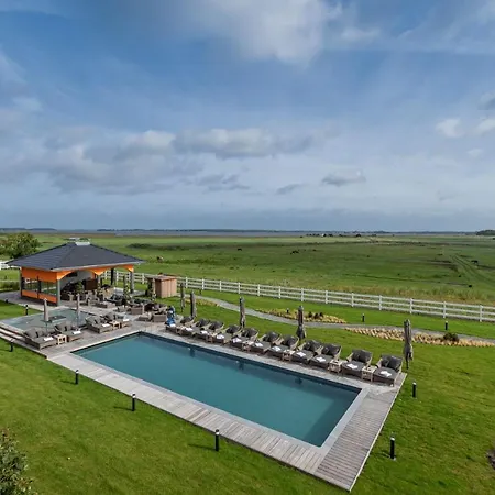 Aparthotel Luxus Ruegen Residenz Kubitzer Bodden