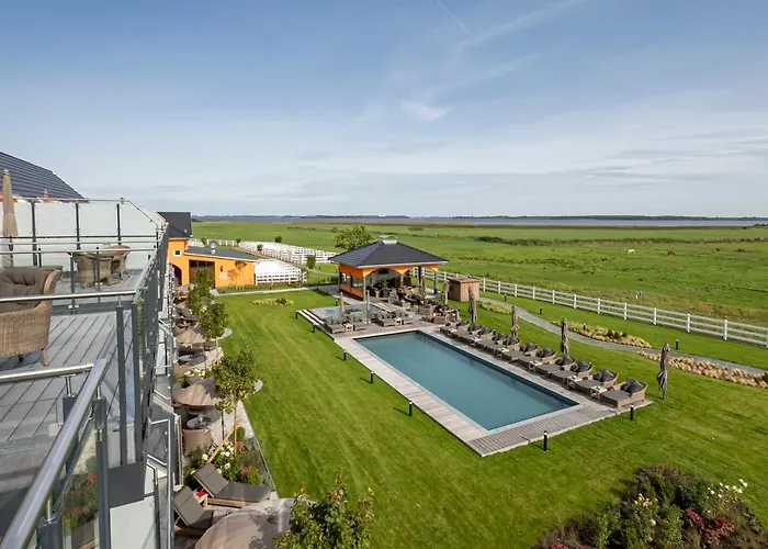 Luxus Ruegen Residenz Kubitzer Bodden Aparthotel Rambin